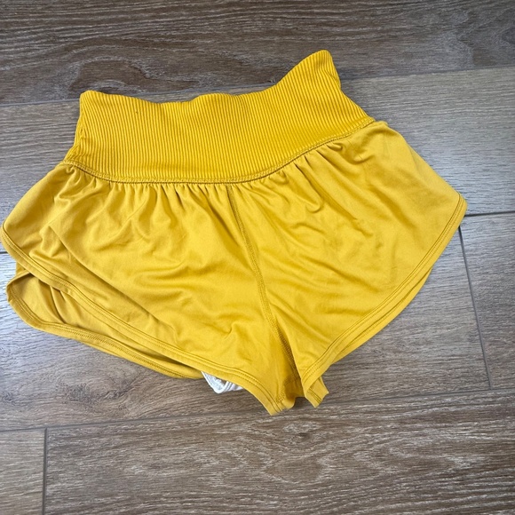 FP Movement by Free People Game Time Shorts Golden Yellow, Size S, Retro Fit - Picture 6 of 14
